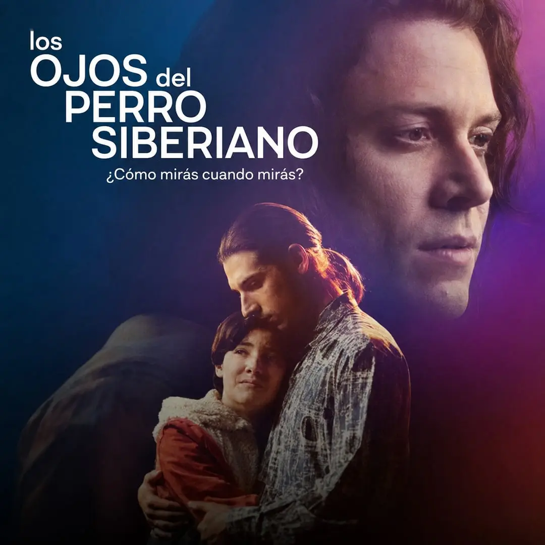 Los ojos del perro siberiano
